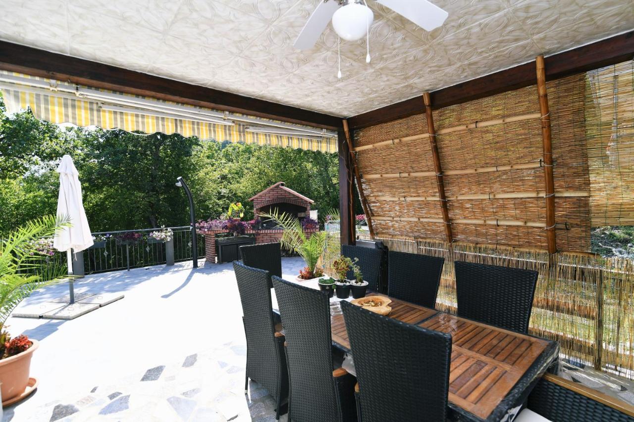Sùšanj Appartement *
